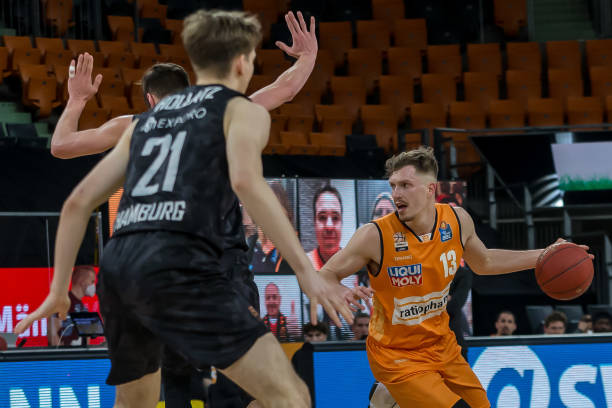 这对黄金搭 这对黄金搭