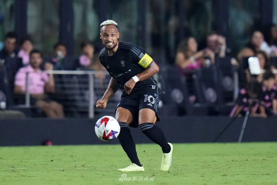 离不开他长 离不开他长